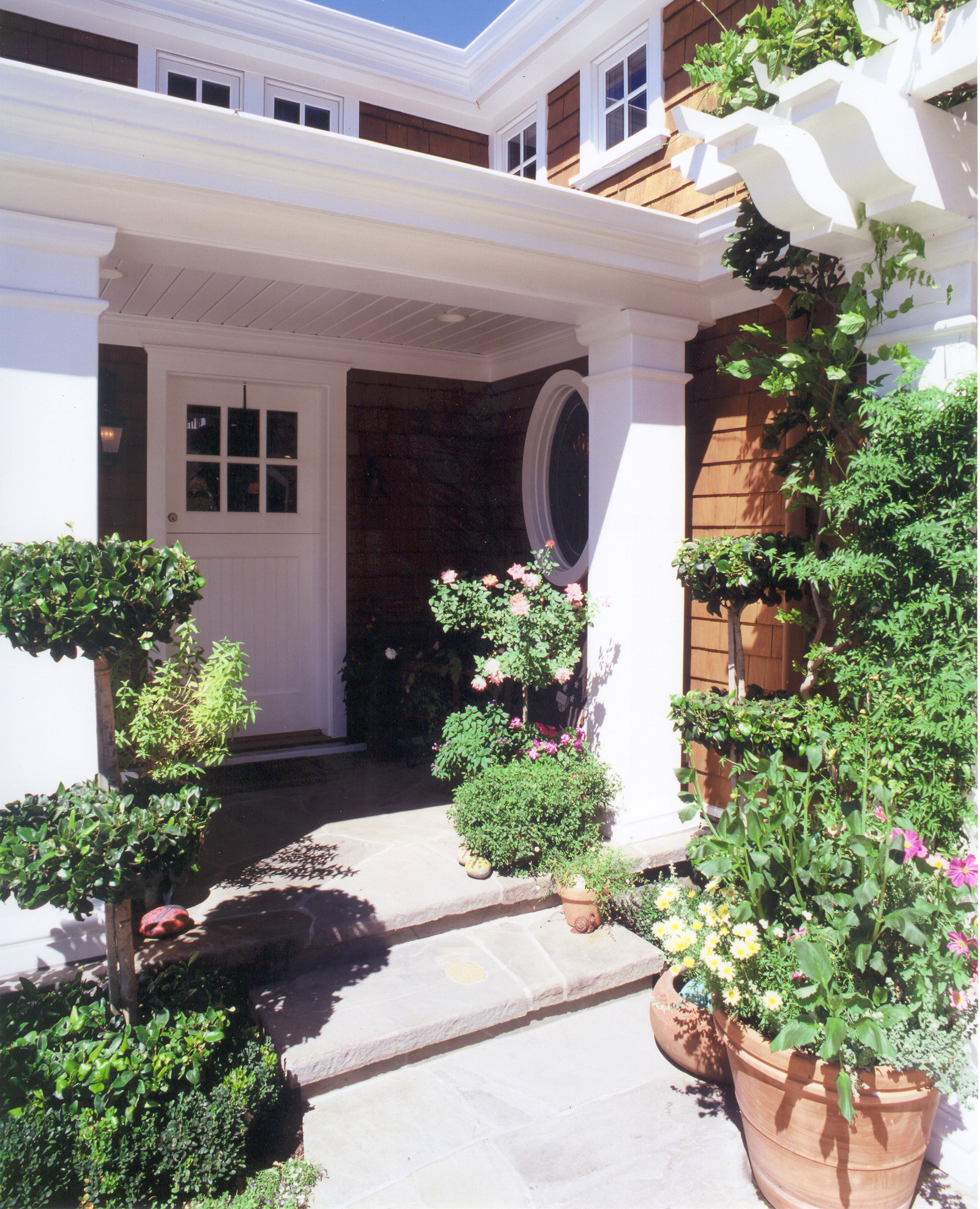 Ext side door